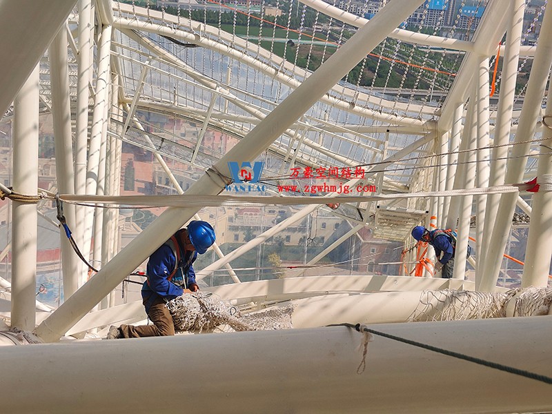 勞動最光榮，致敬一線工作者！