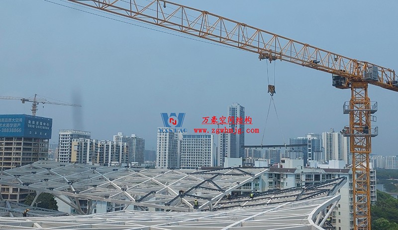 勞動最光榮，致敬一線工作者！