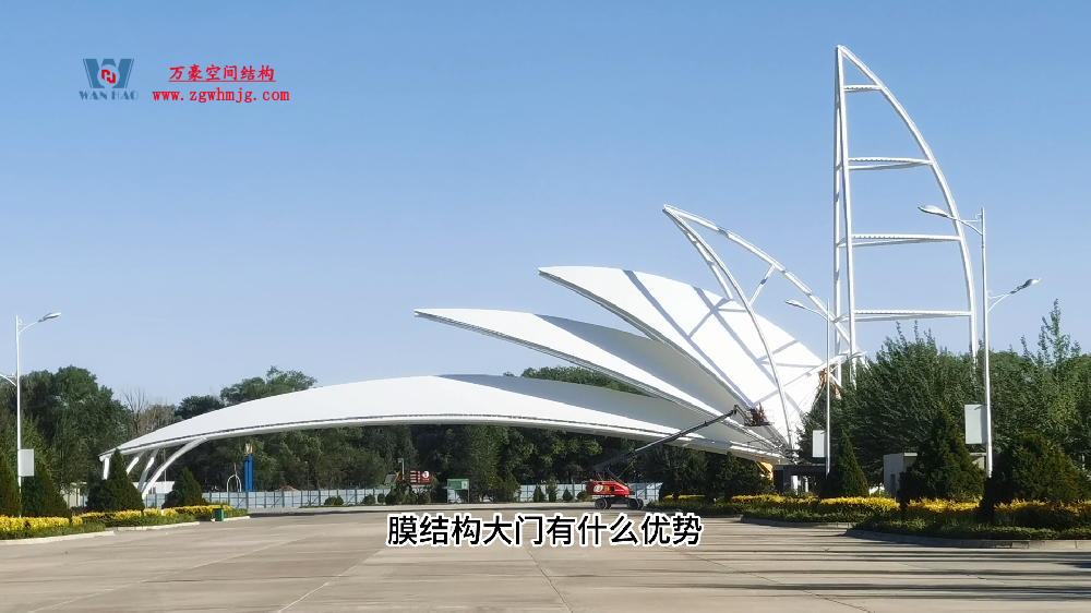 流暢的線條，美觀大方，兼具時尚感和現(xiàn)代感！