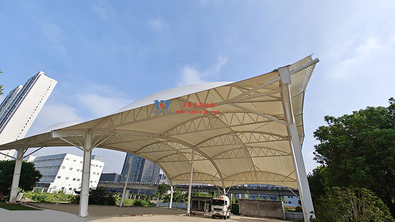 溫州惠民路西側(cè)綠地球場鋼膜結(jié)構(gòu)工程完工 溫州惠民路西側(cè)綠地球場鋼膜結(jié)構(gòu)工程完工