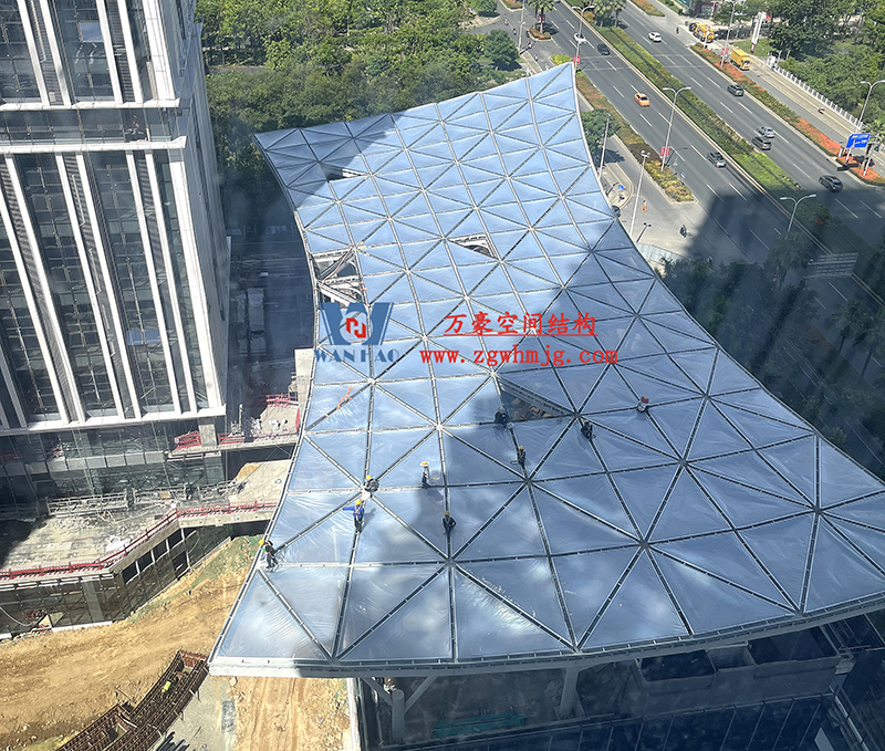 縱使烈日炎炎，腳步從未止歇！海南這個ETFE氣枕膜項目施工進度有最新消息