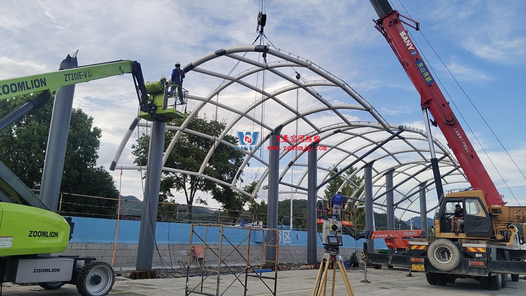 全面加速建設(shè)，創(chuàng)建優(yōu)質(zhì)精品工程