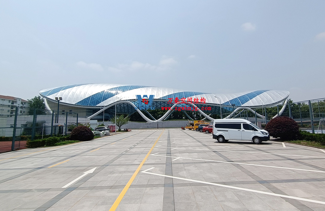 帆影碧波|風雨操場上的ETFE膜結構穹頂