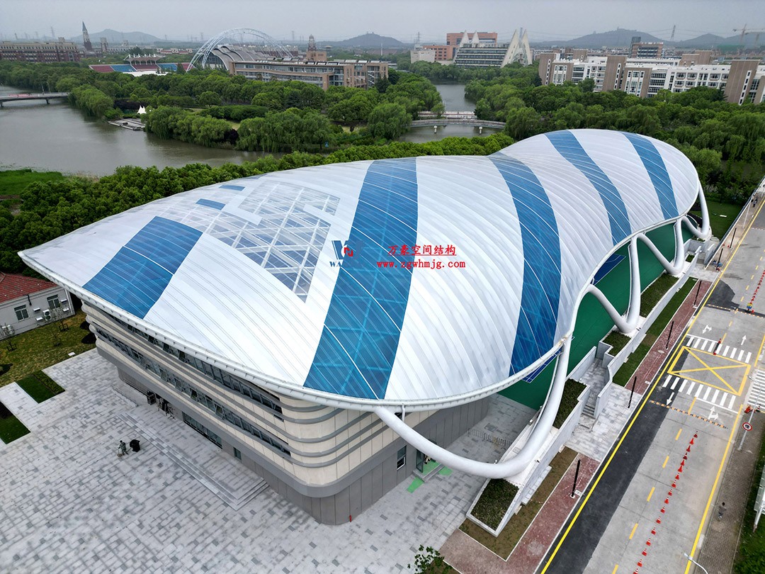 帆影碧波|風雨操場上的ETFE膜結構穹頂