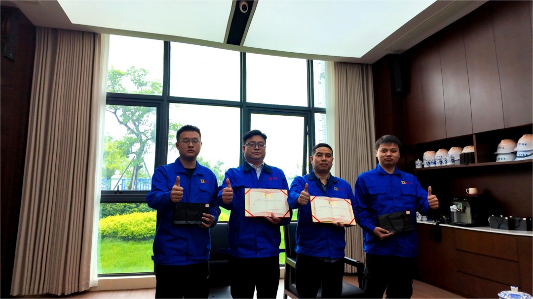 浙江萬豪空間結構集團有限公司隆重舉行“匠心傳承·共筑未來”師徒大會！