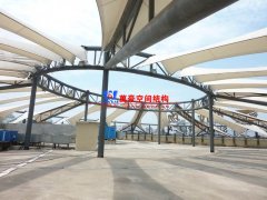 景觀膜結(jié)構(gòu)有哪些日常維護(hù)措施？膜結(jié)構(gòu)景觀棚如何預(yù)防風(fēng)險？