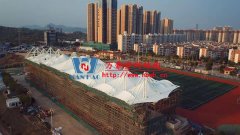 張拉膜結(jié)構(gòu)看臺的膜材如何選擇？張拉膜結(jié)構(gòu)看臺怎么維護(hù)保養(yǎng)？